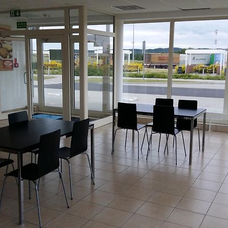 Motel Stare Brynki Przy Stacji Bp Trojka Chlebowo Exterior foto